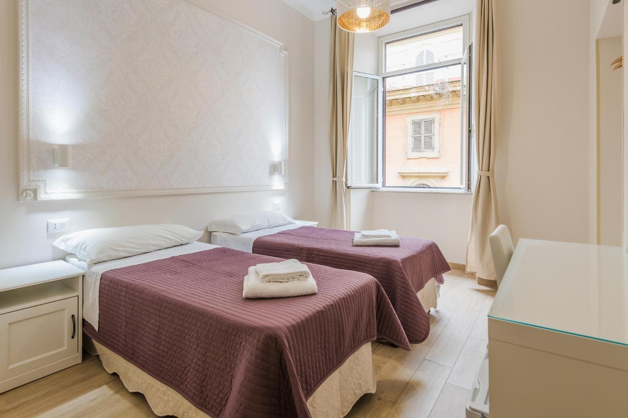 Отель Mirabilia House Рим Экстерьер фото