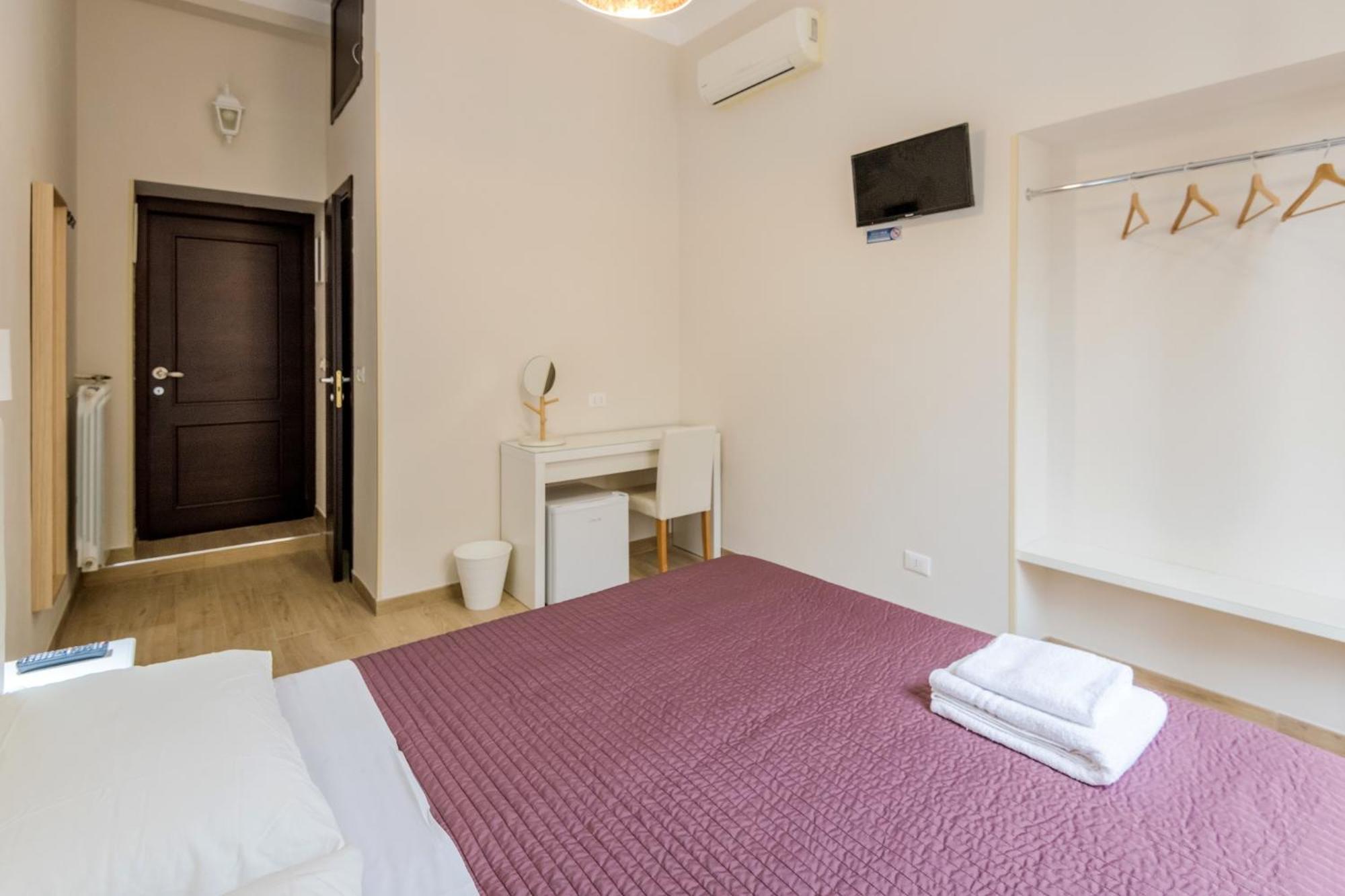 Отель Mirabilia House Рим Экстерьер фото