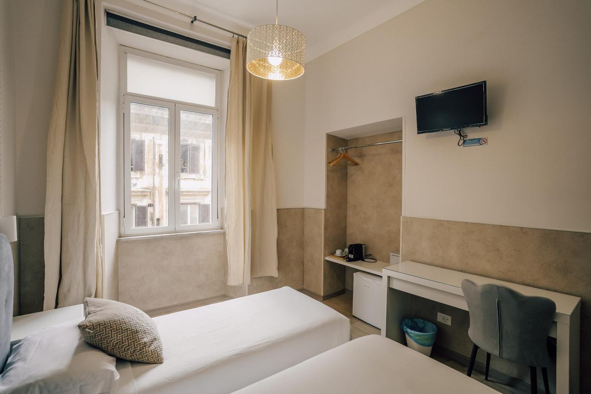Отель Mirabilia House Рим Экстерьер фото